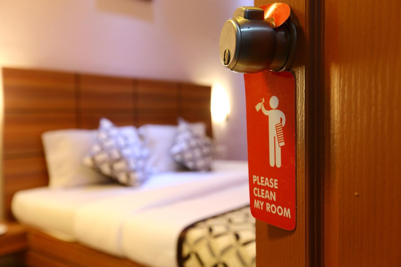 Oyo 7810 Keshiv Galaxy Inn Chennai Eksteriør billede